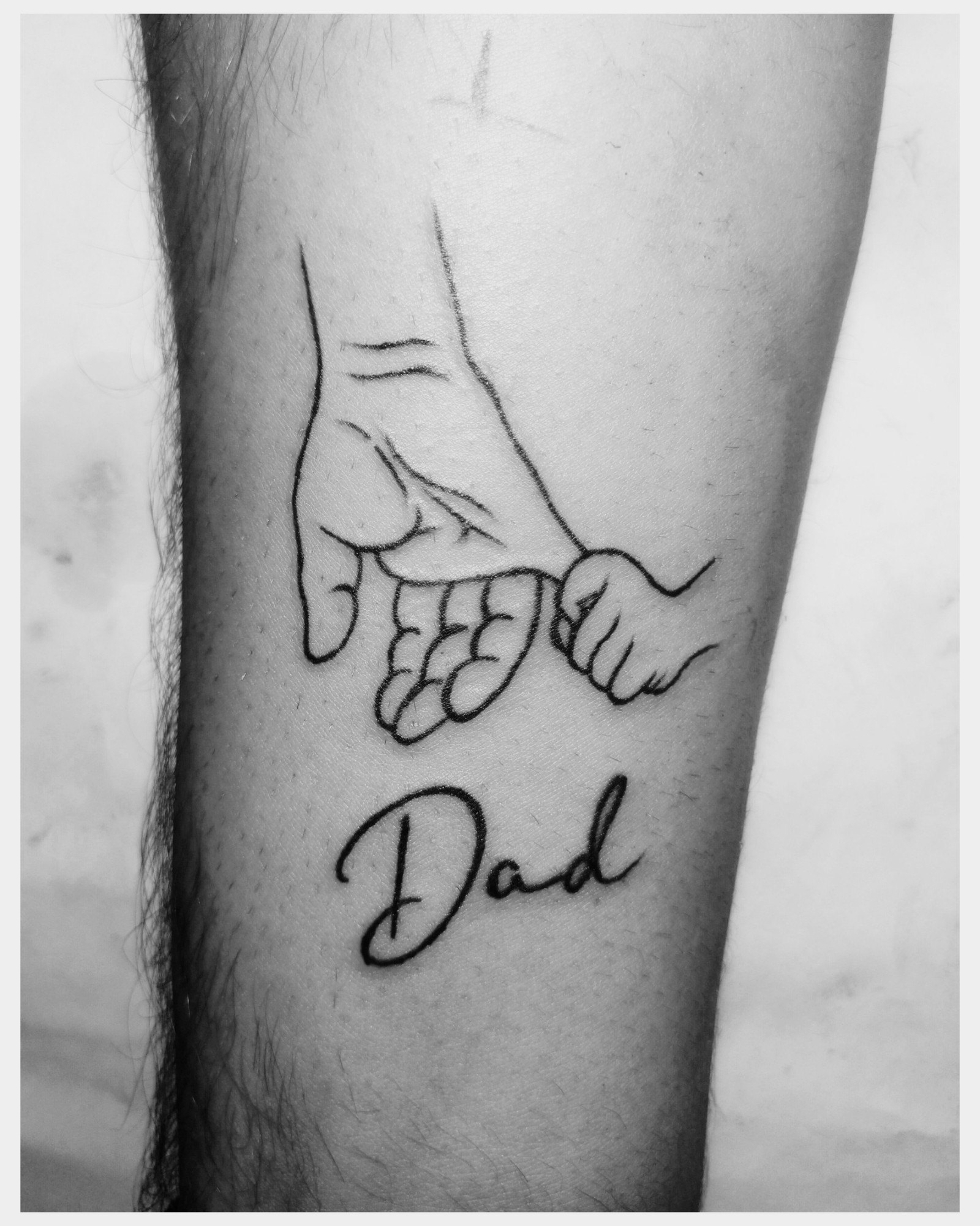 dad tattoo on hand