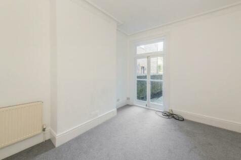 1 bedroom flat to rent in worthing