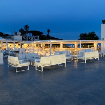 d&c beach club