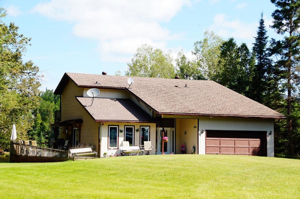 kenora houses