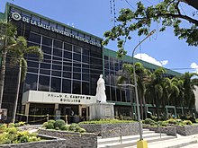 de la salle university medical center bed capacity