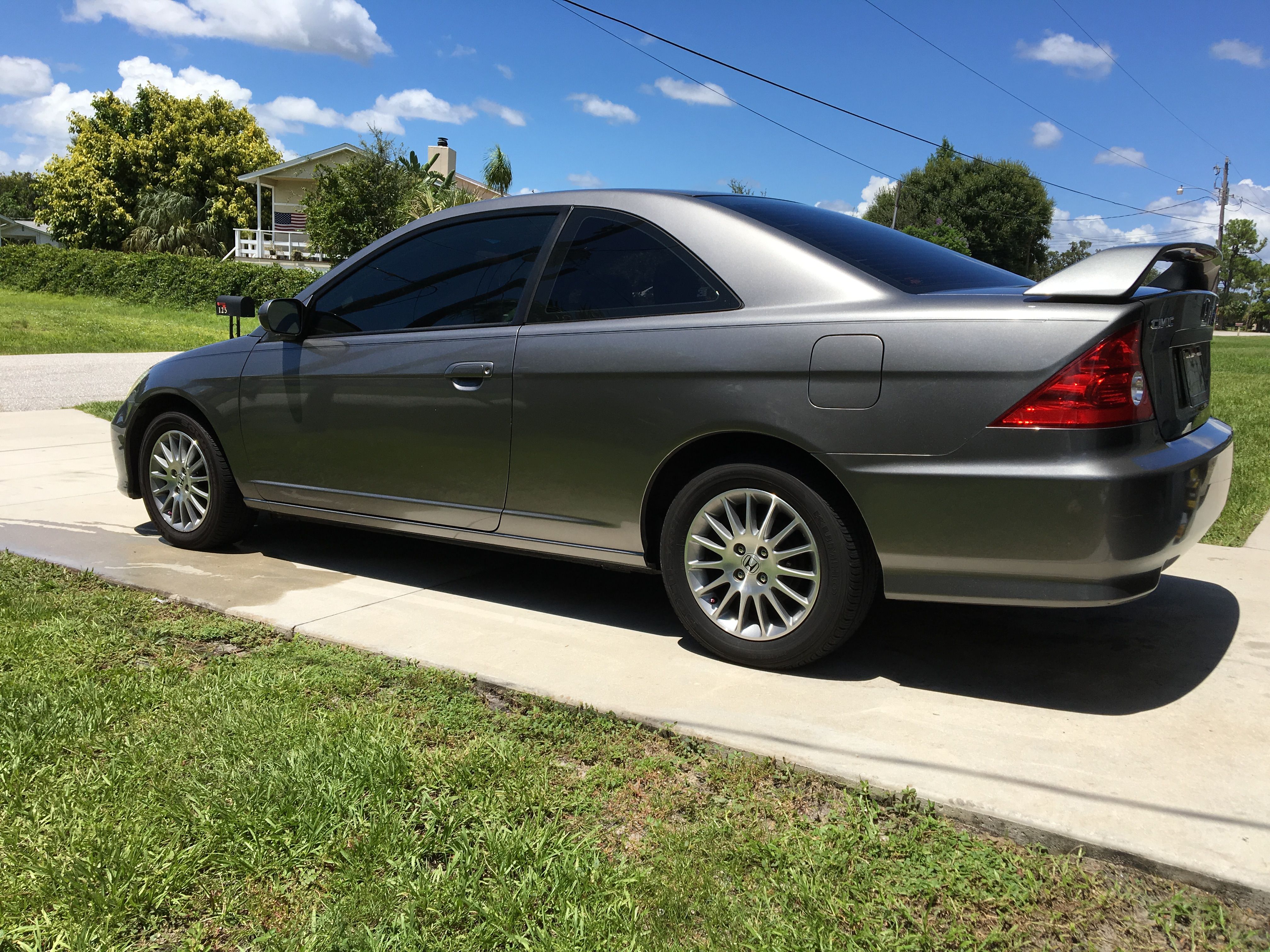 2005 honda civic coupe