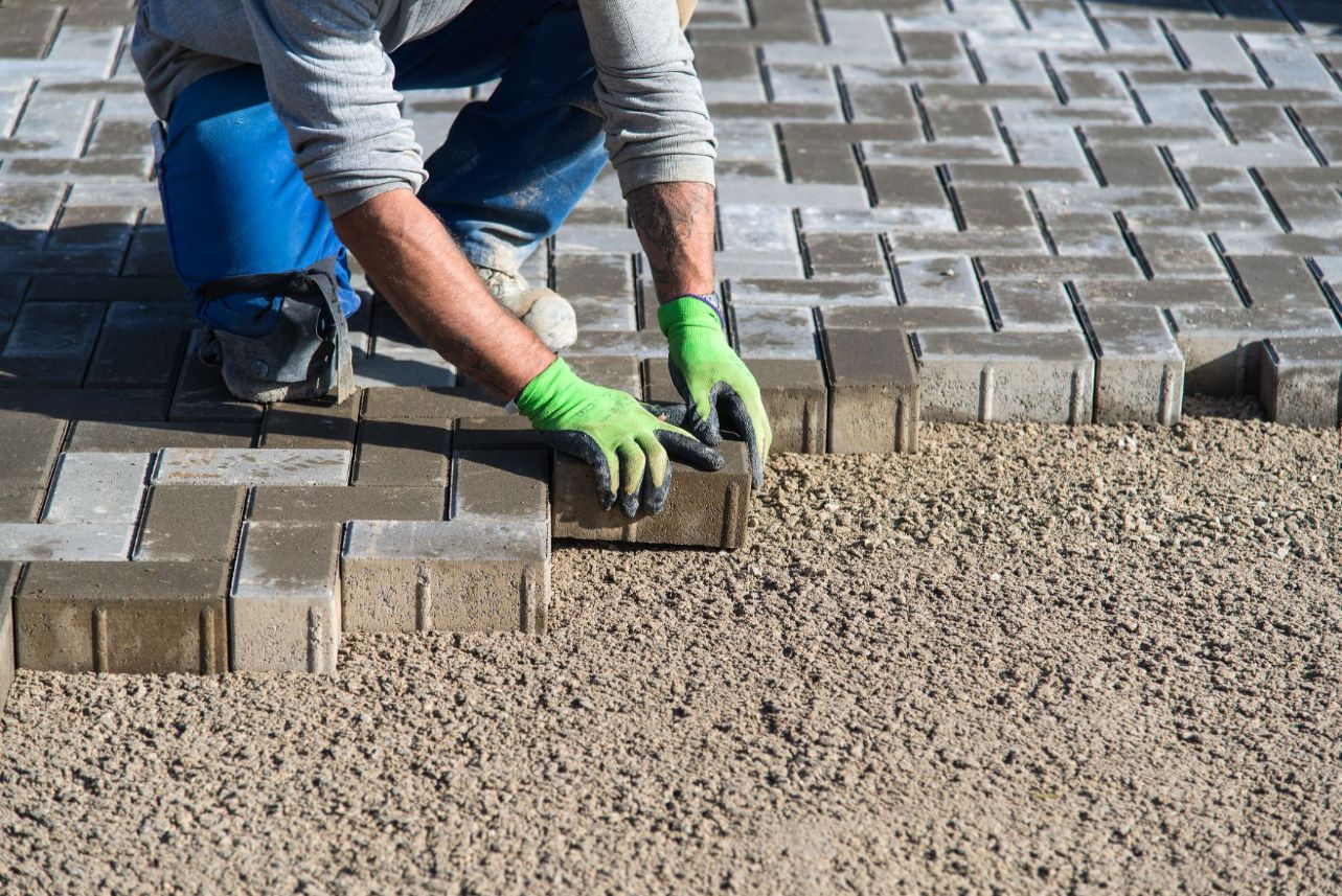 paver contractors near me