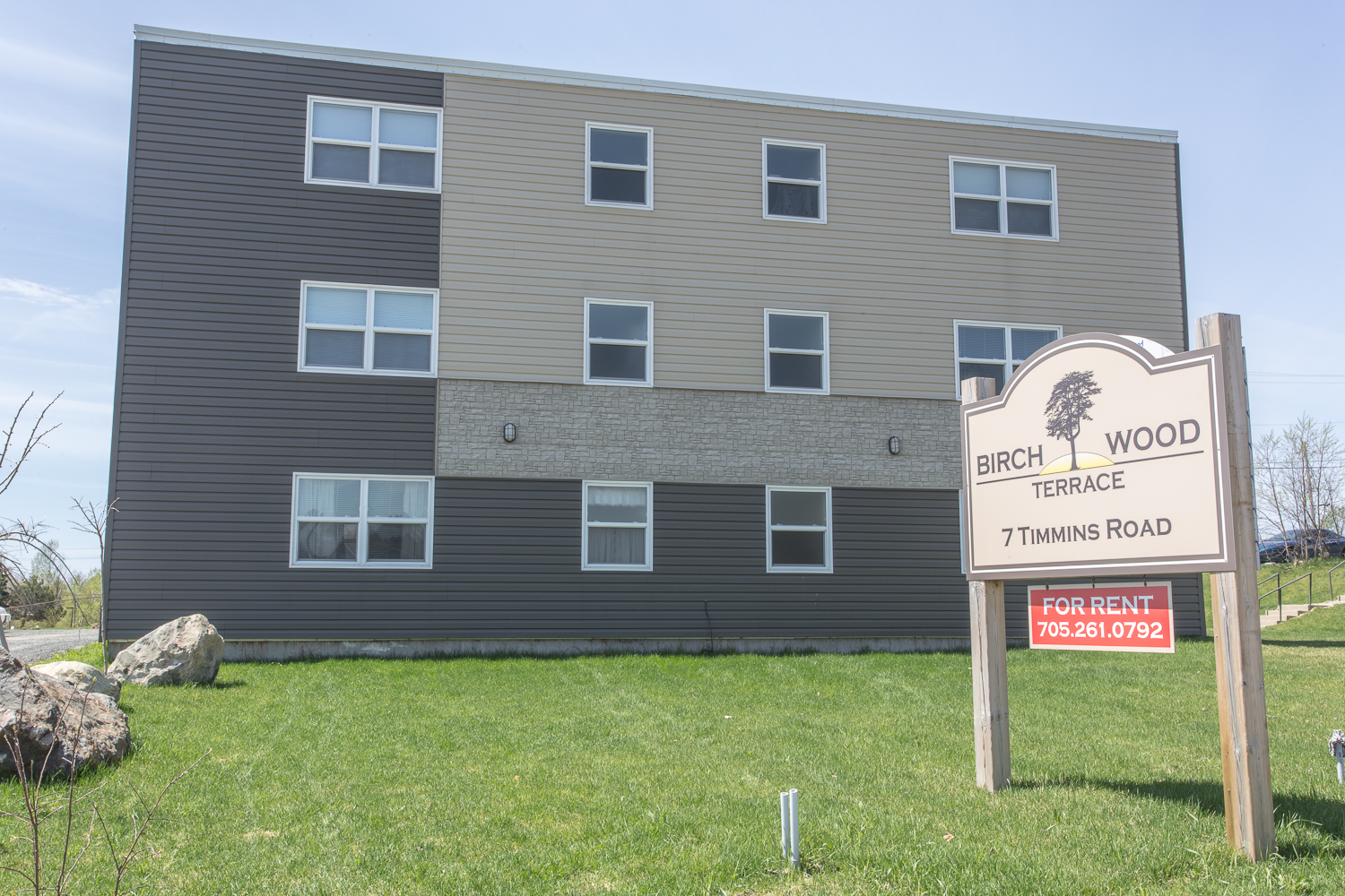 elliot lake apartments for rent