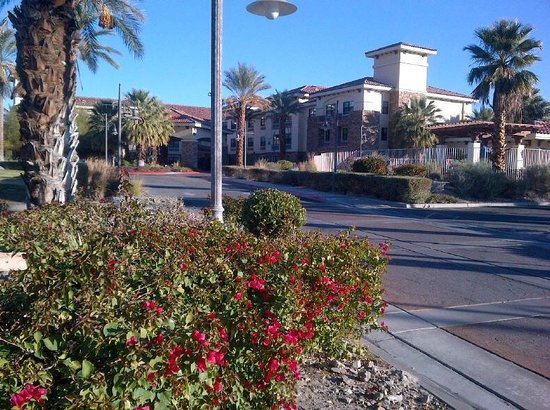 extended stay america palm springs airport