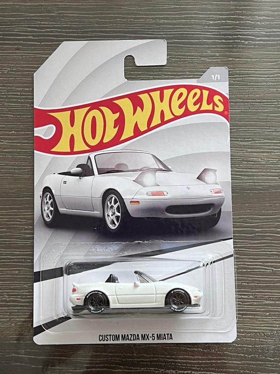 hot wheels mazda miata