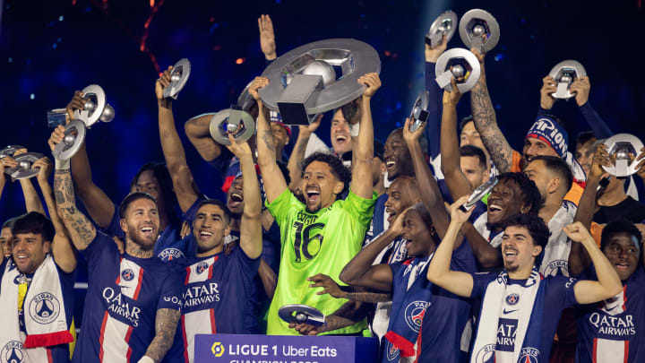 psg trophies