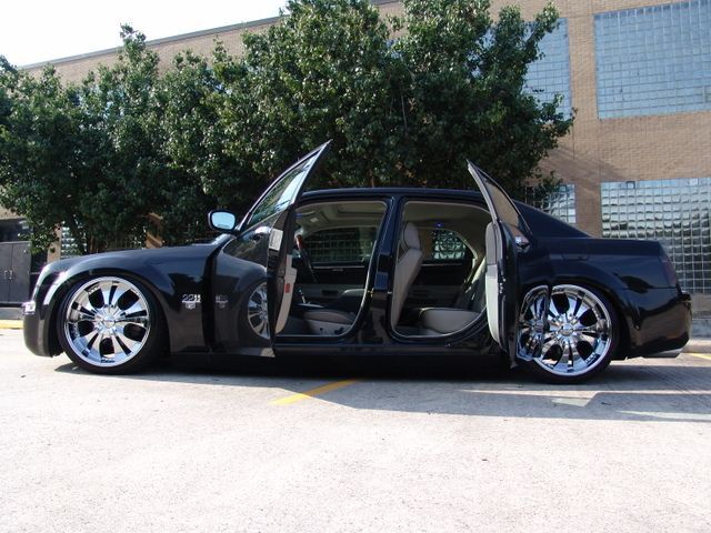 suicide doors on chrysler 300