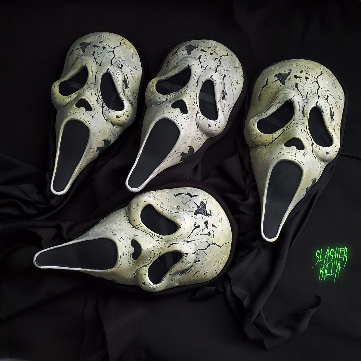 scream mask high