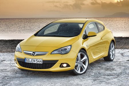 hatchback opel astra