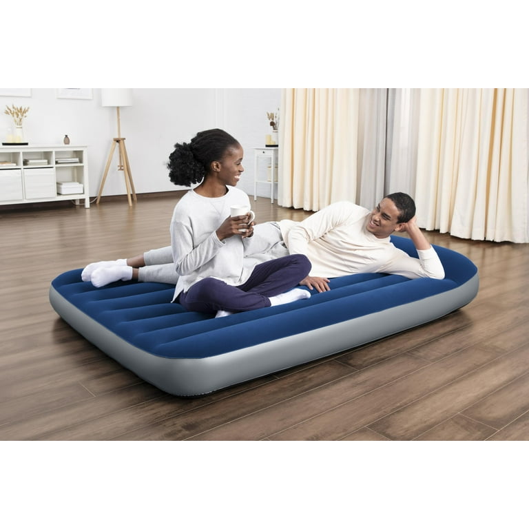 inflatable mattress with inbuilt pump