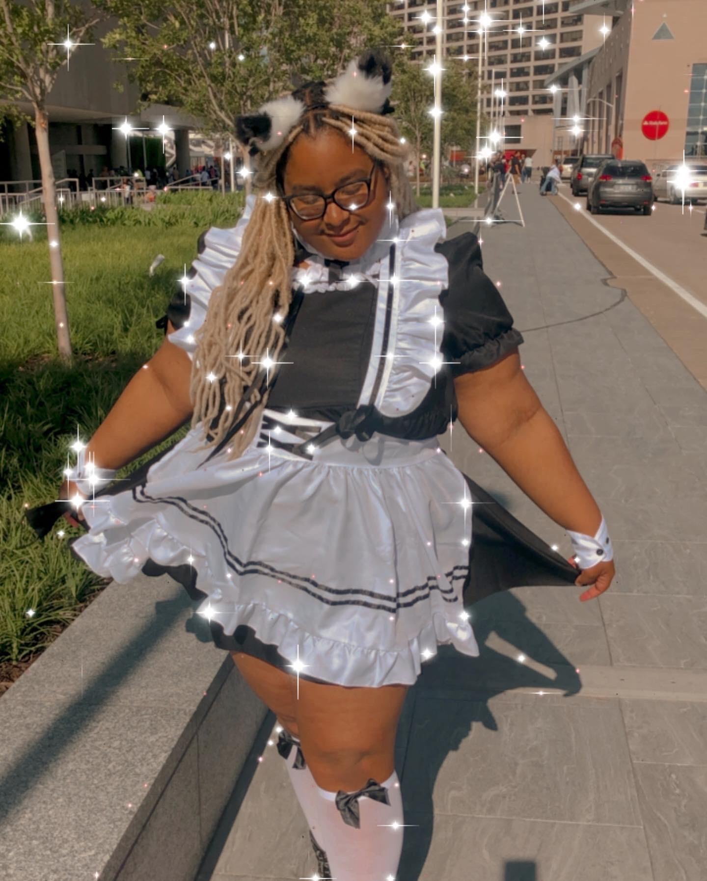 maid costume