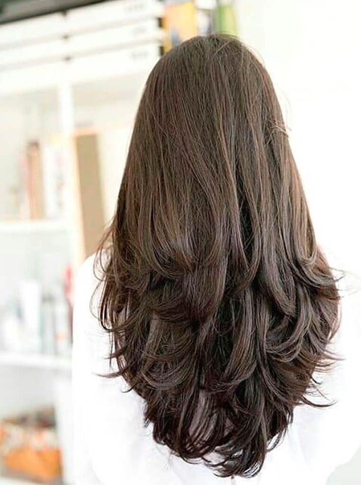 cortes de cabello largo en capas para mujeres