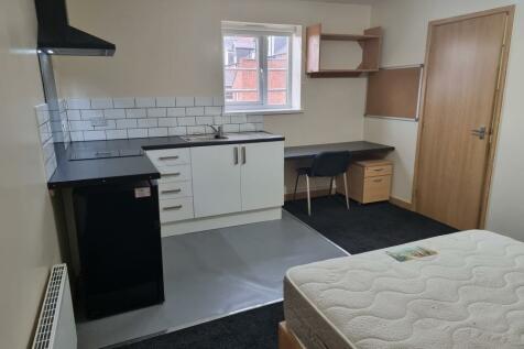 flats to let in leicester