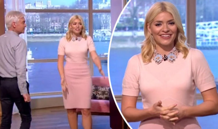 holly willoughby nip slip