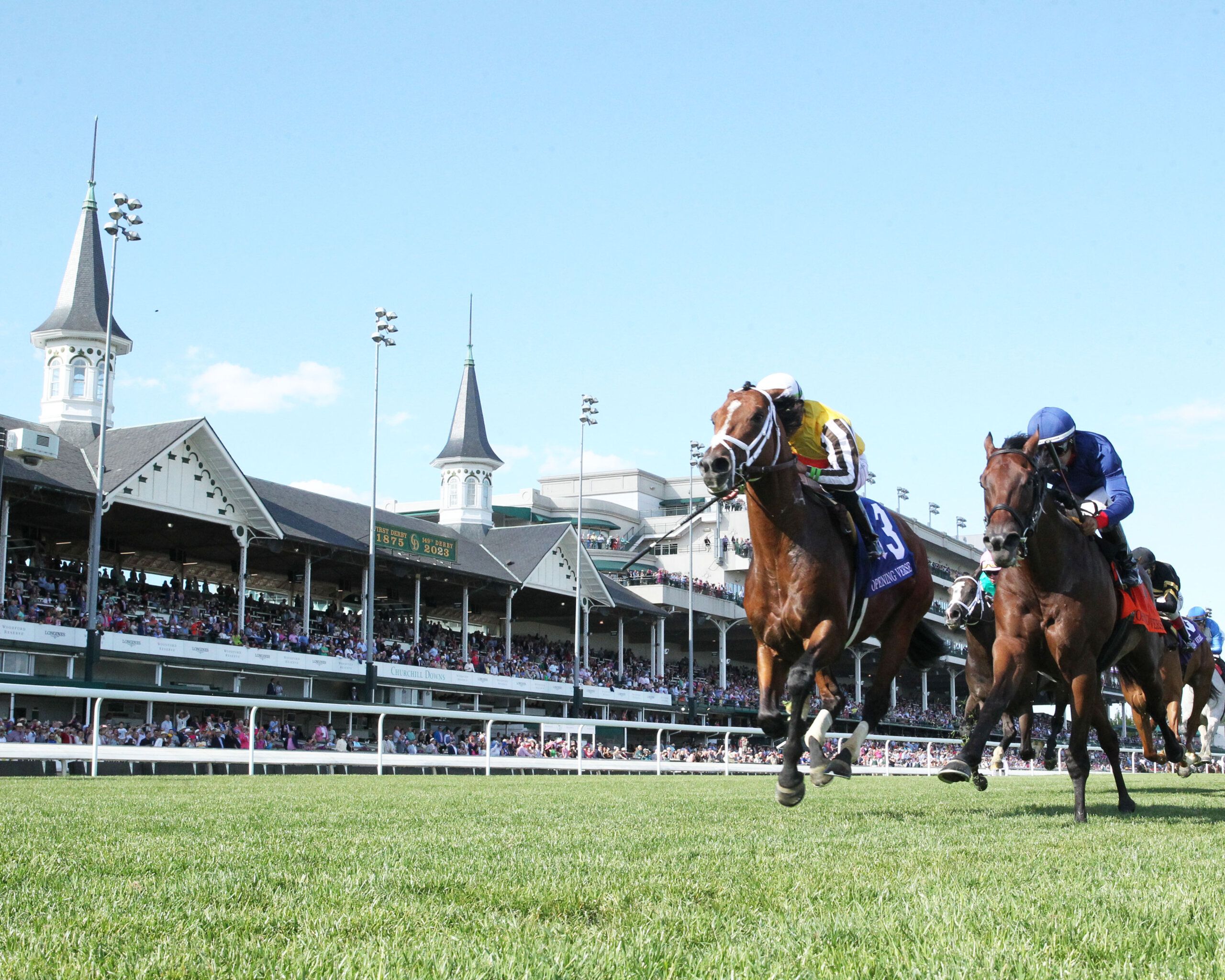 horse races today at churchill downs