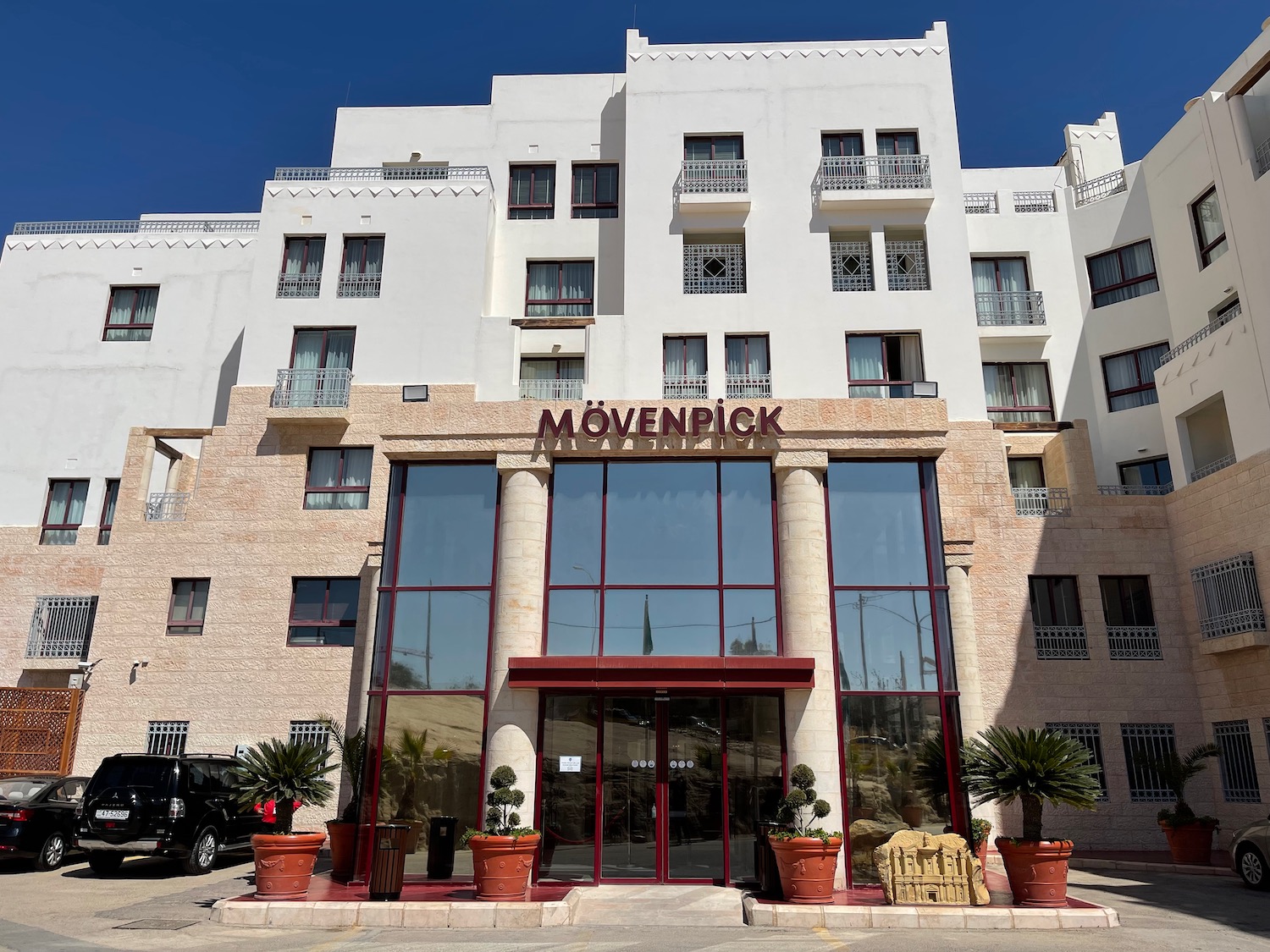 hotel movenpick petra jordania