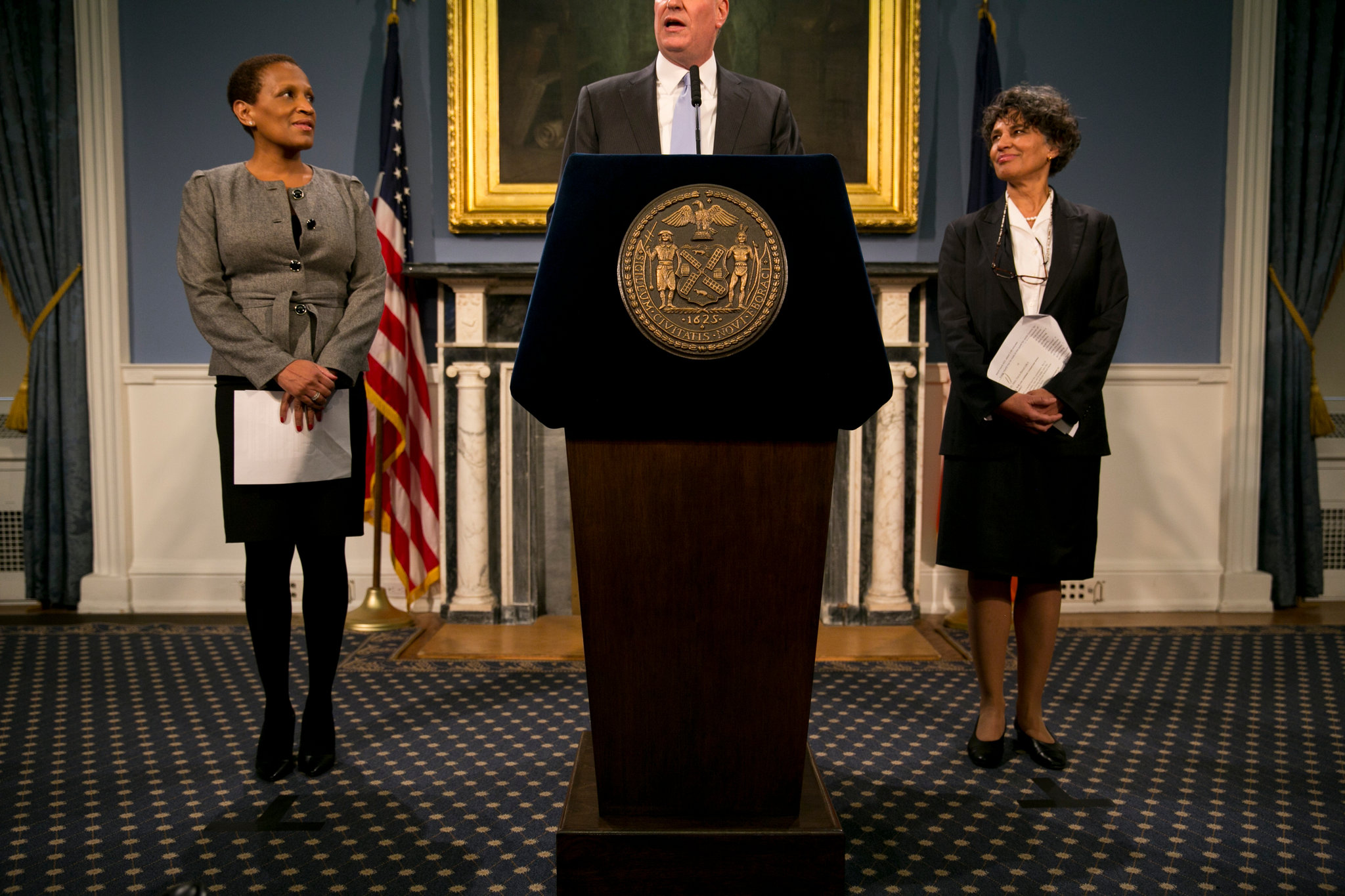 how tall is bill de blasio