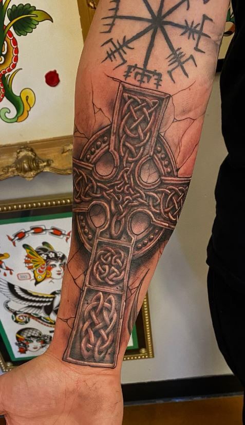 irish warrior celtic cross tattoo