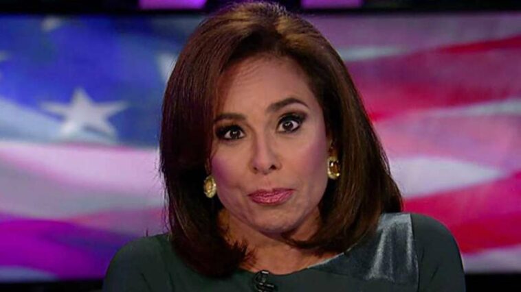 judge jeanine left eye