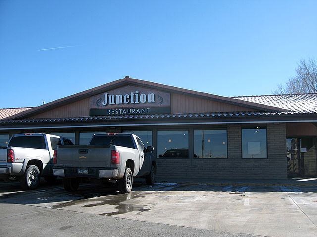 junction restaurant chinle az