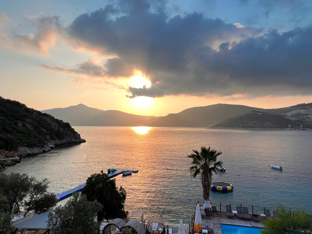 kalkan beach park hotel