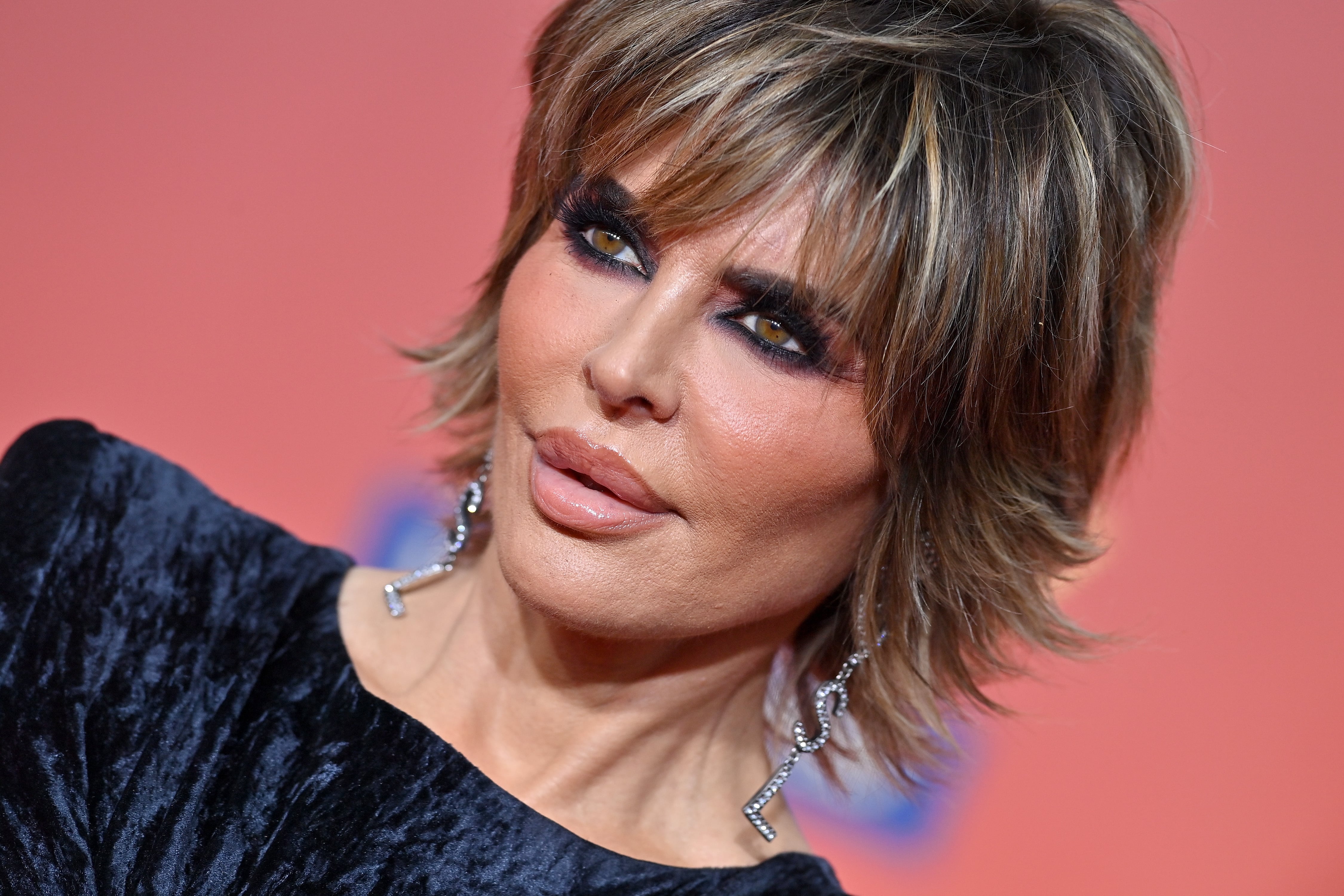 lisa rinna hair cut