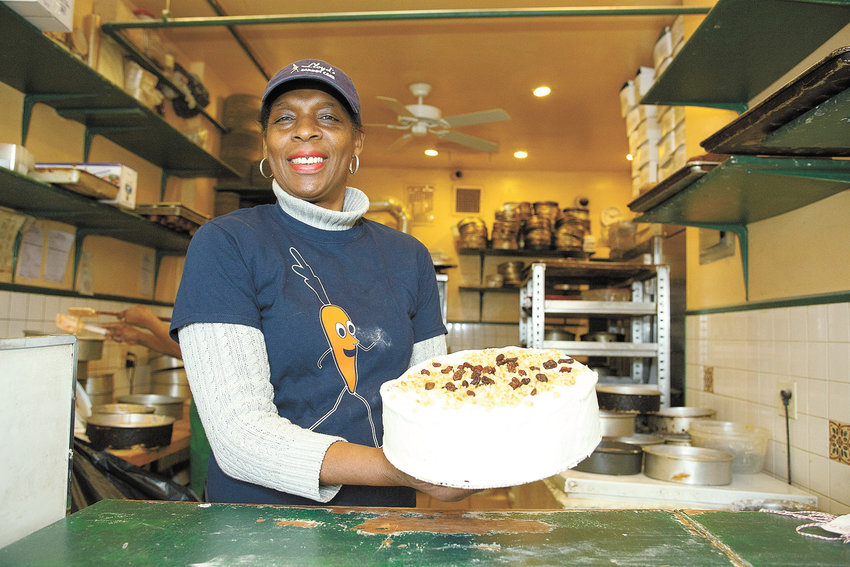 lloyd carrot cake bronx