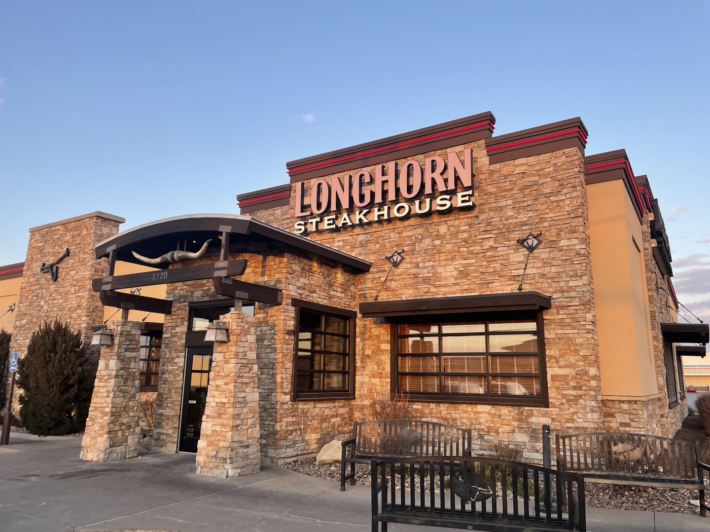 longhorn steakhouse near me