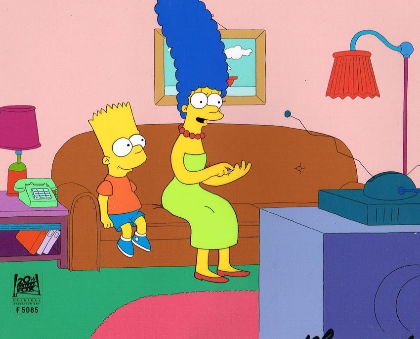 marge simpson sitting