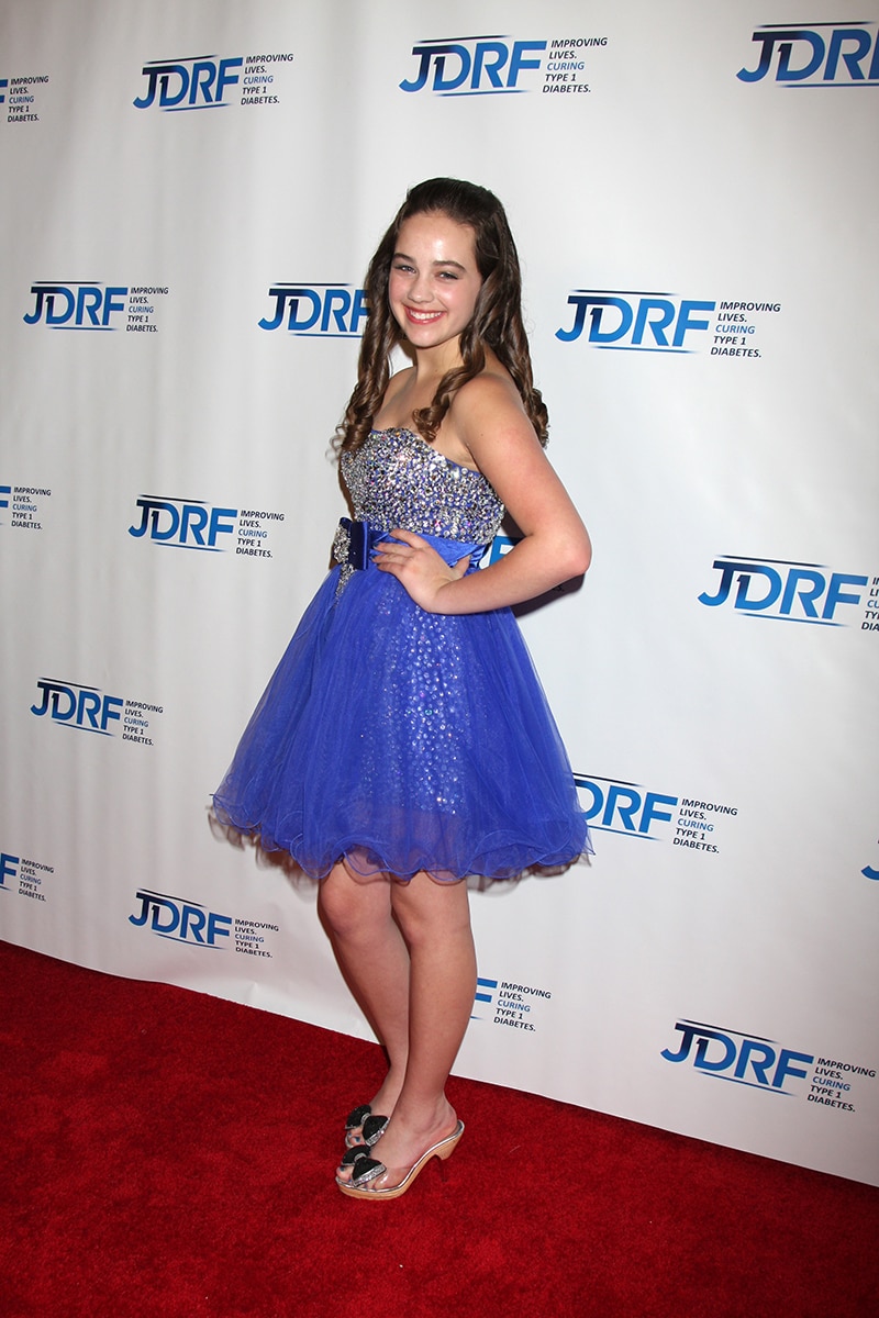 mary mouser height