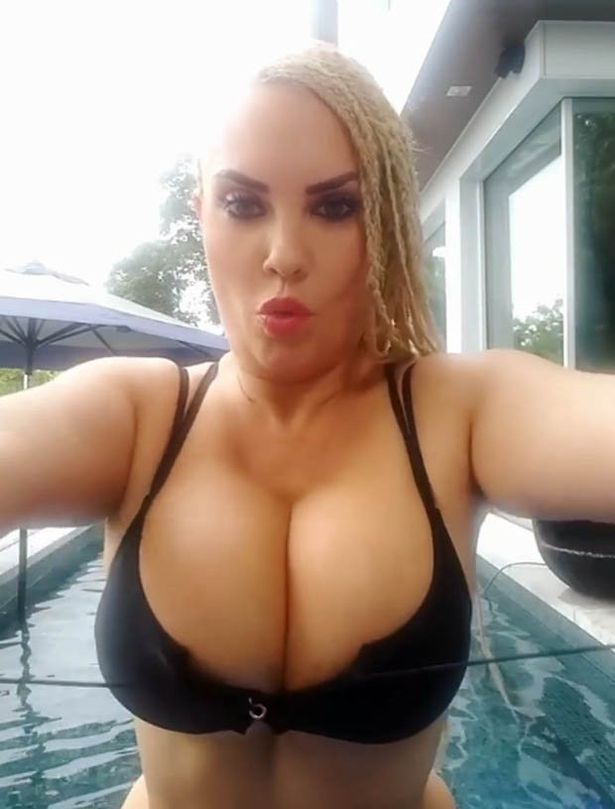 midget big boobs