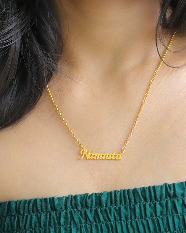 name pendant design