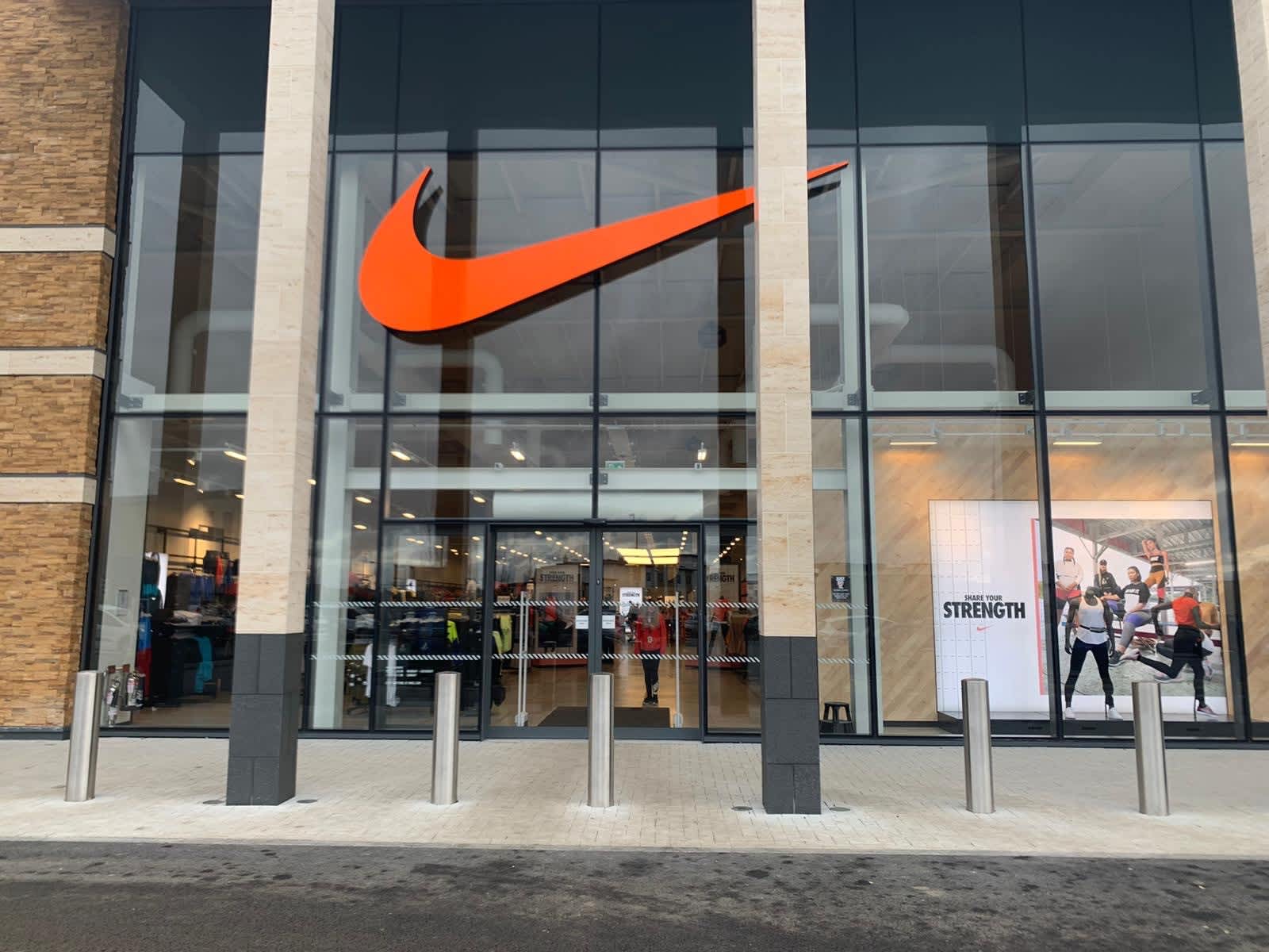 nike factory outlet