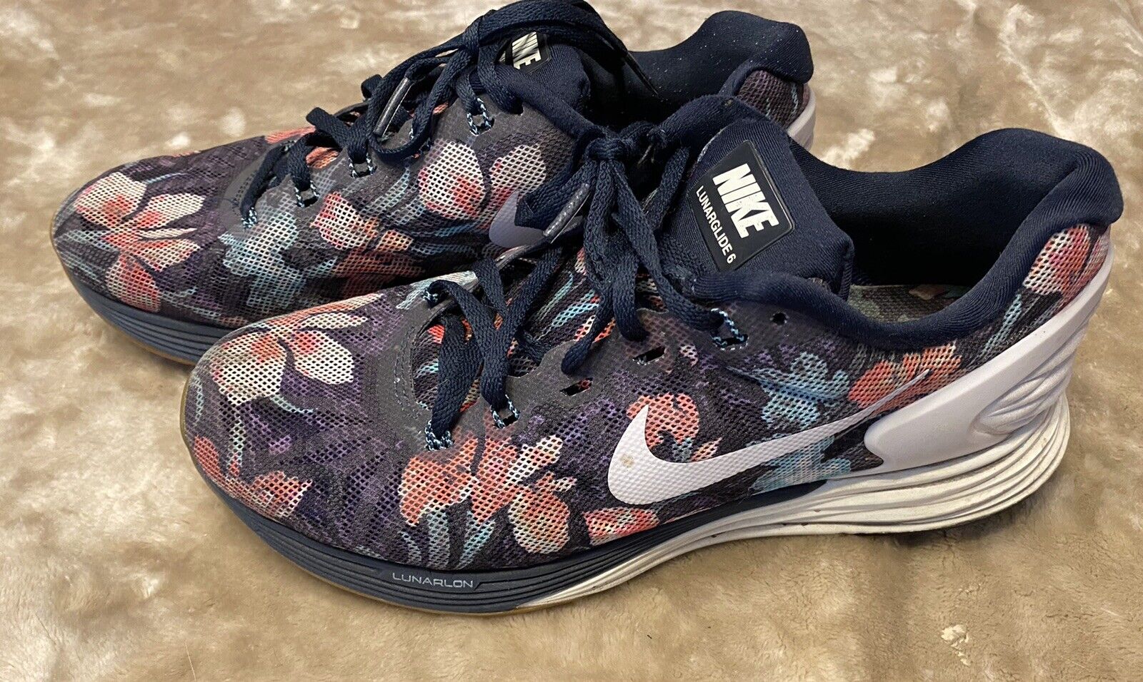 nike floral shoes