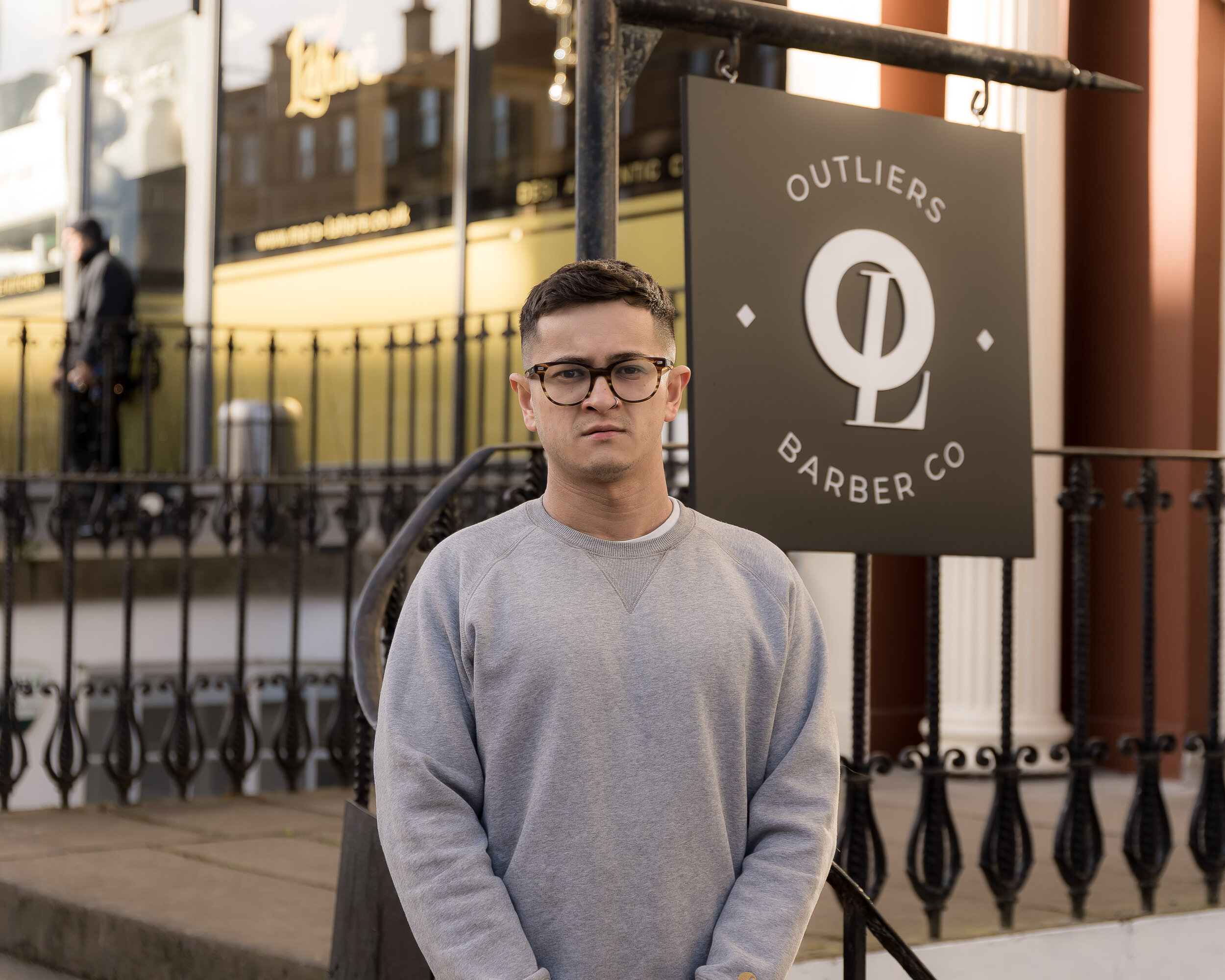 outliers barber co