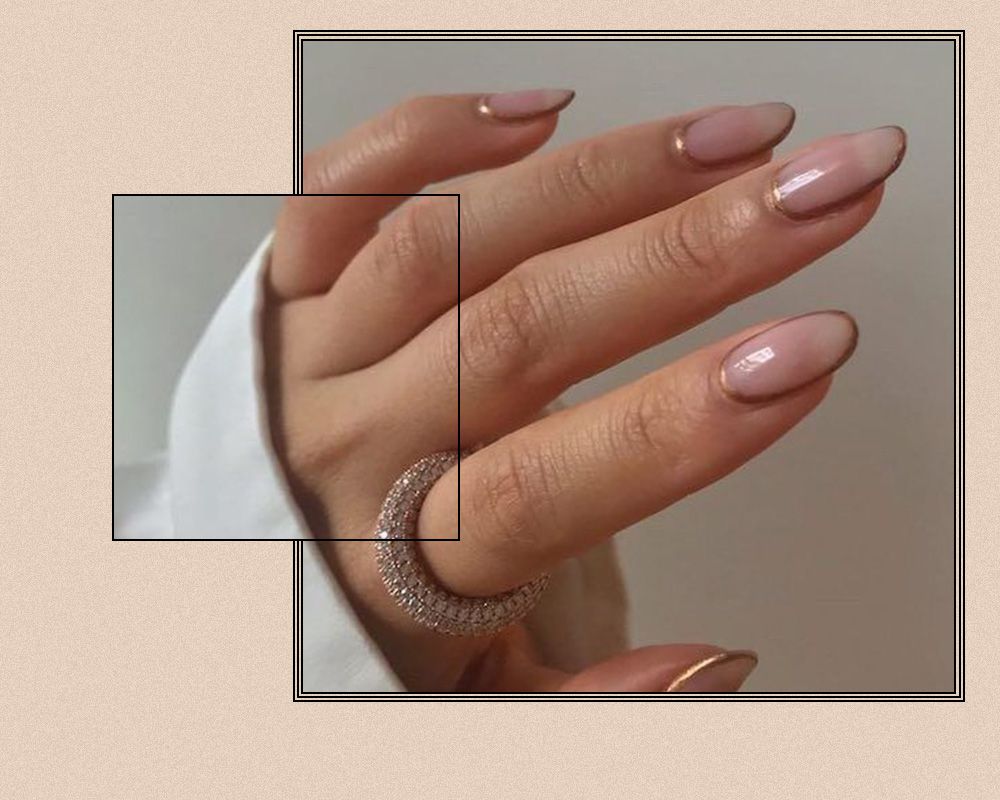 oval acrylic nails