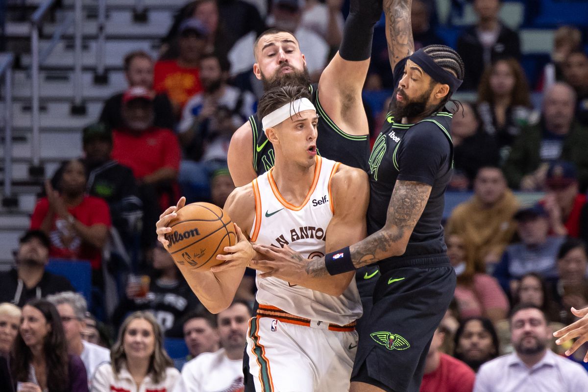 pelicans vs spurs