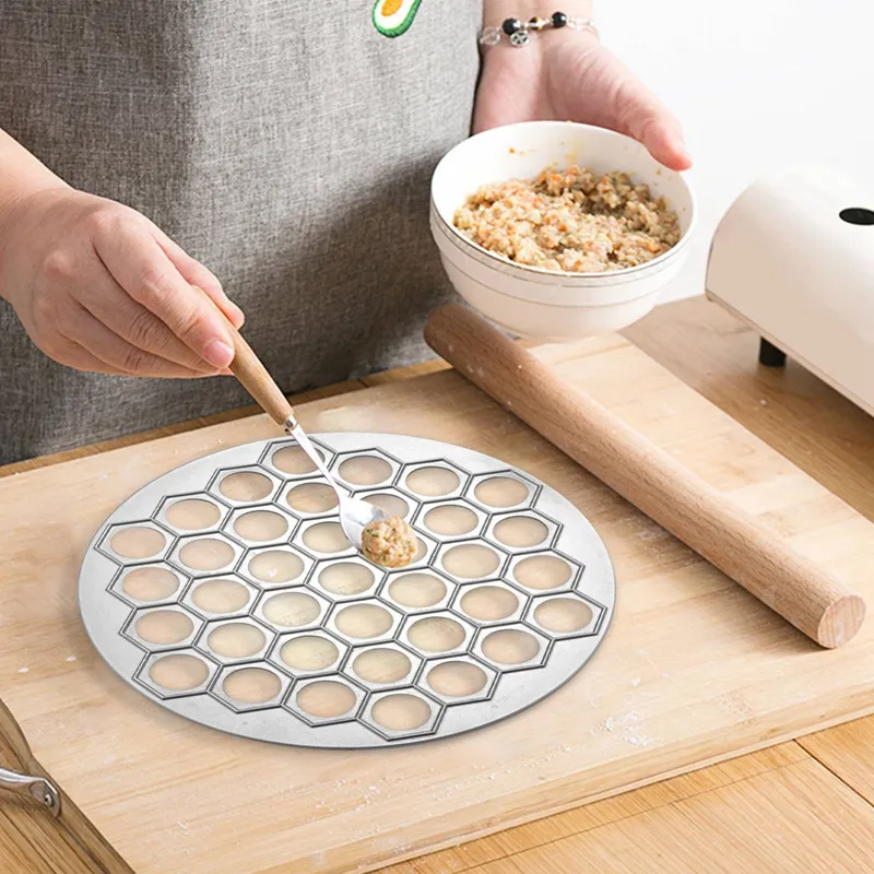 pelmeni maker