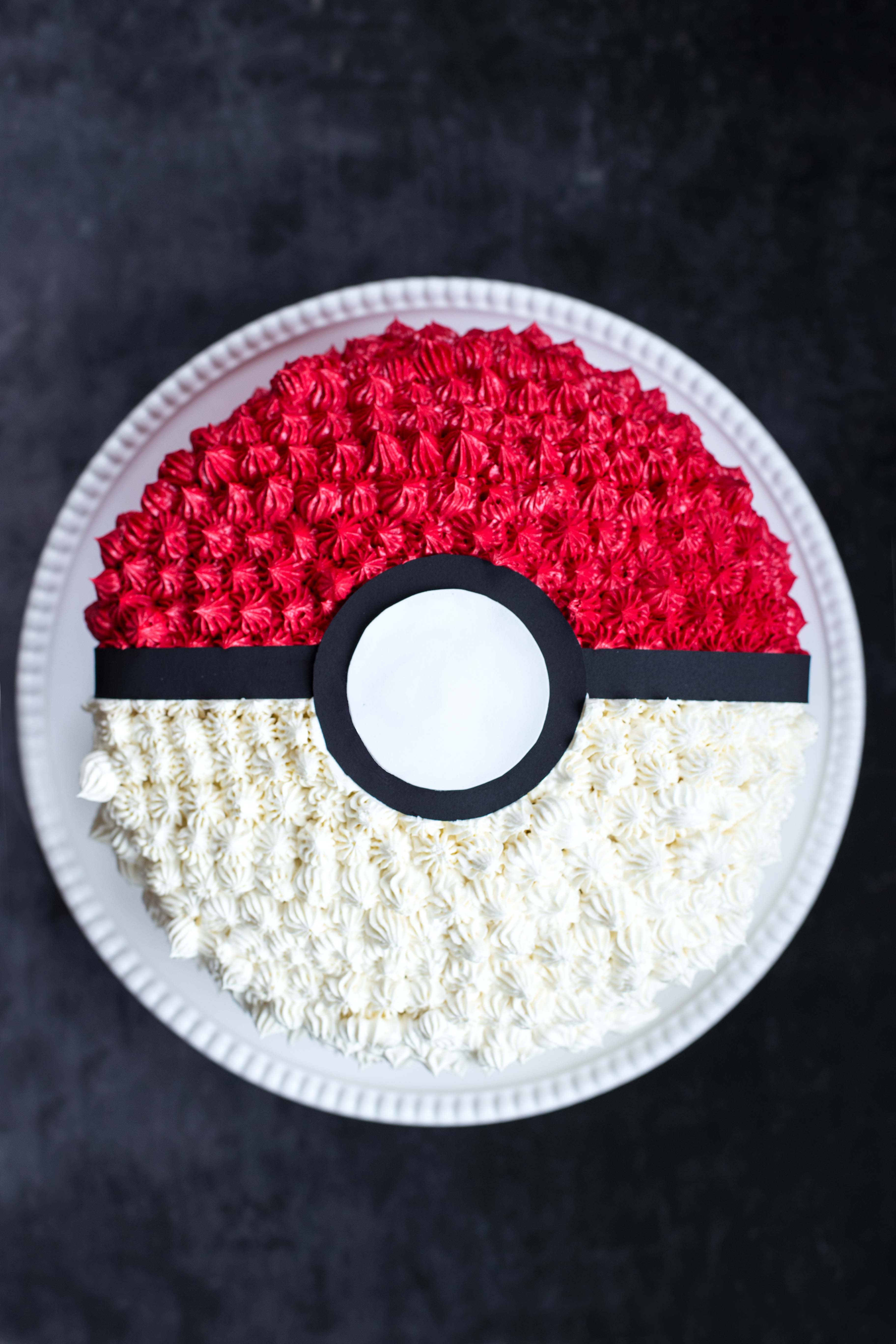 pokeball cake