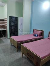 room for rent in noida under 5000