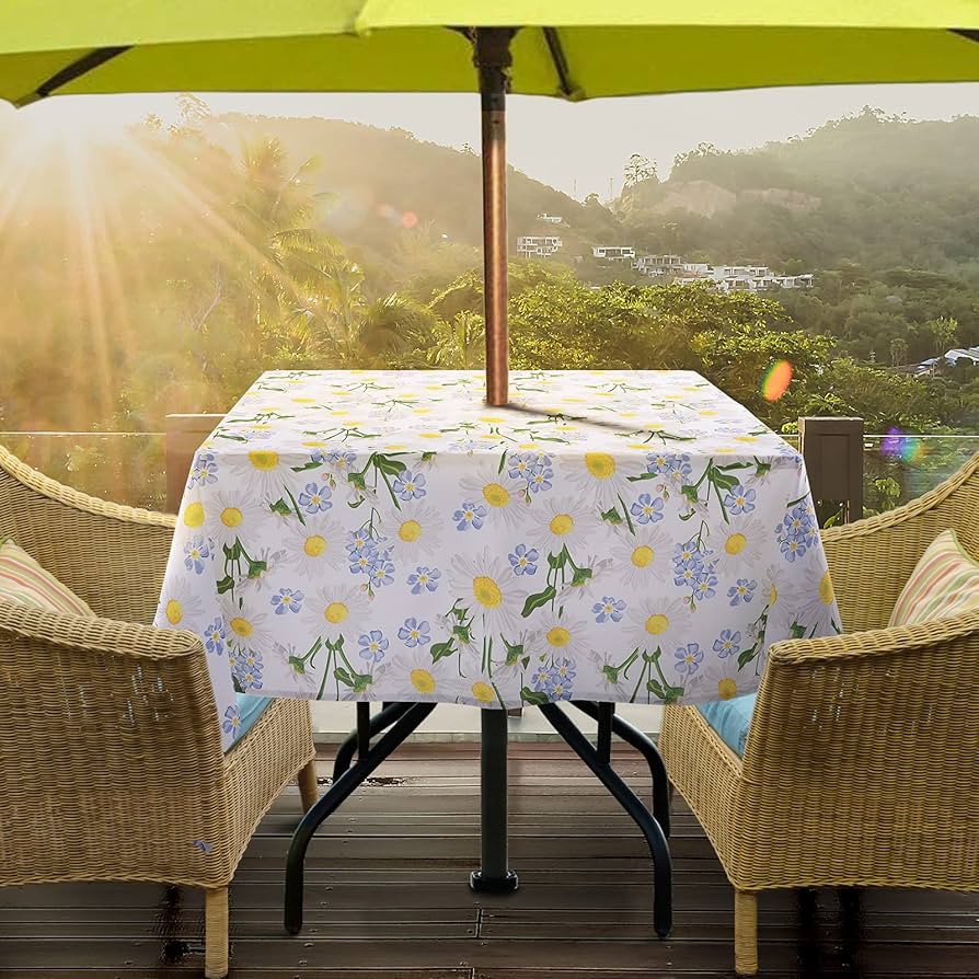 round outdoor tablecloth with umbrella hole