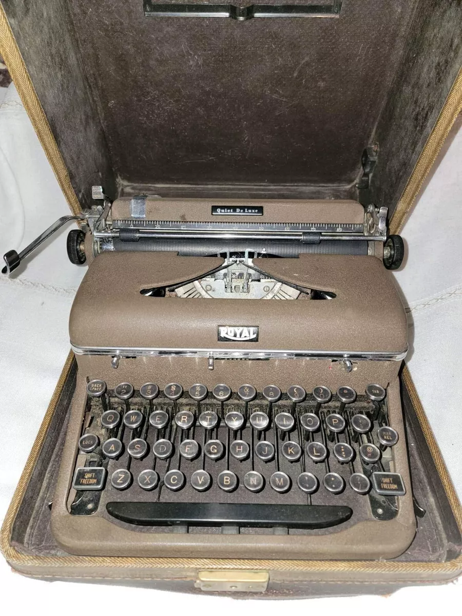 royal typewriter quiet deluxe