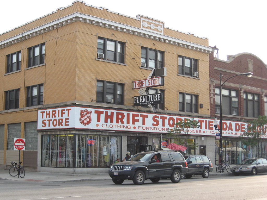 salvation army stores in chicago il