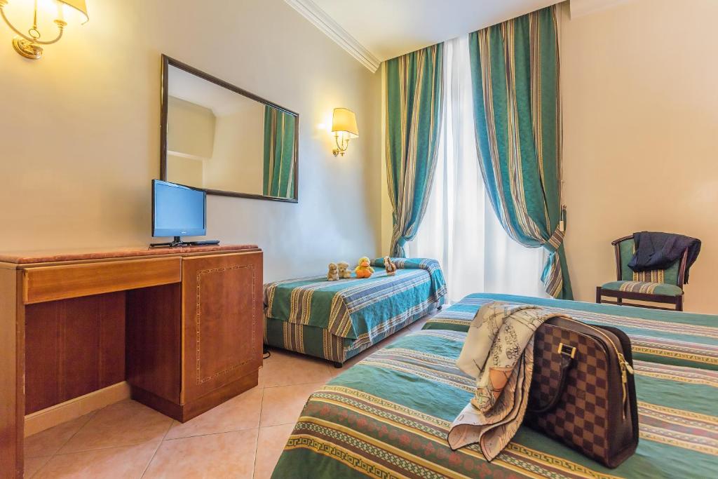 siracusa hotel roma