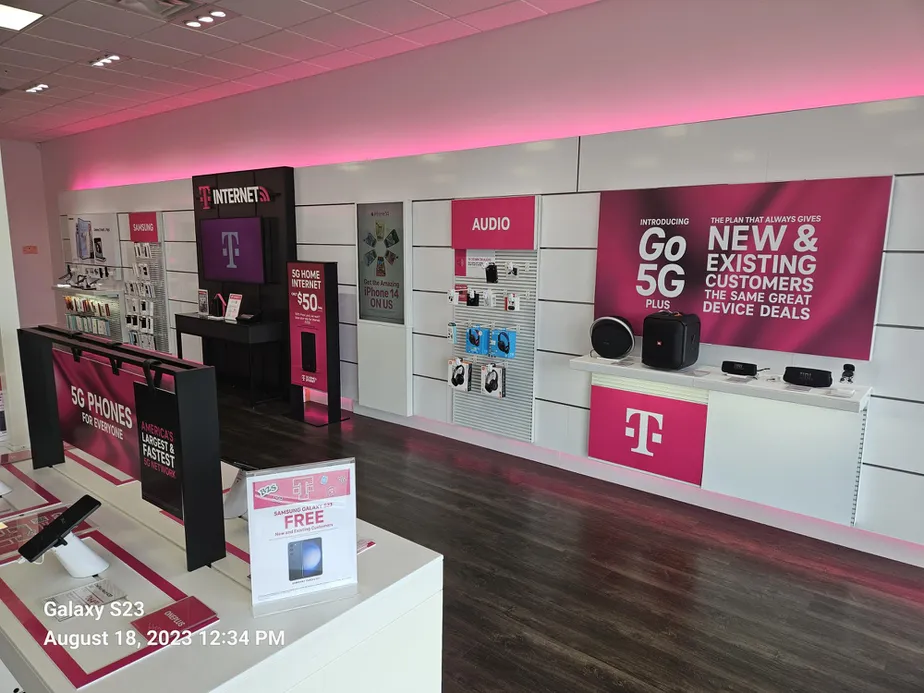 t mobile store phones