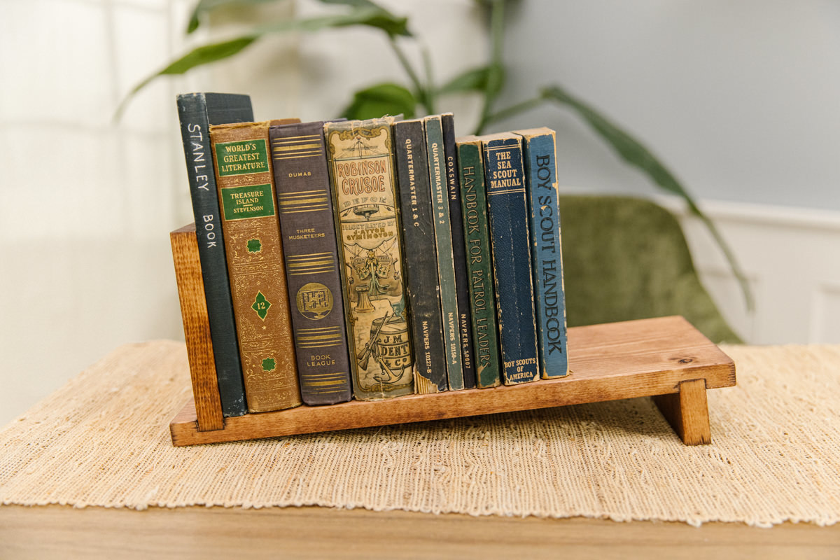 tabletop bookcase