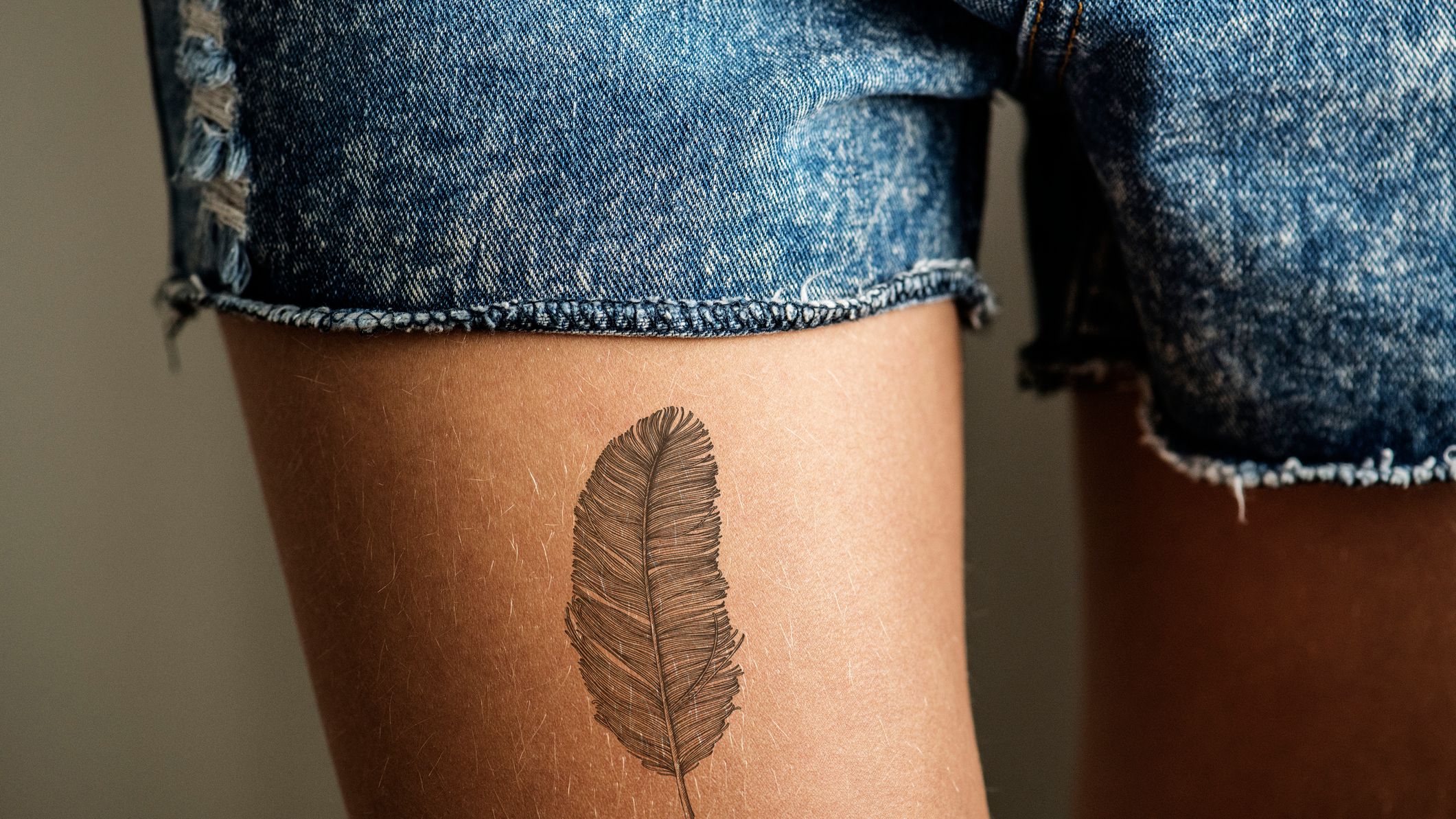 tatuajes para mujeres en la pierna abajo