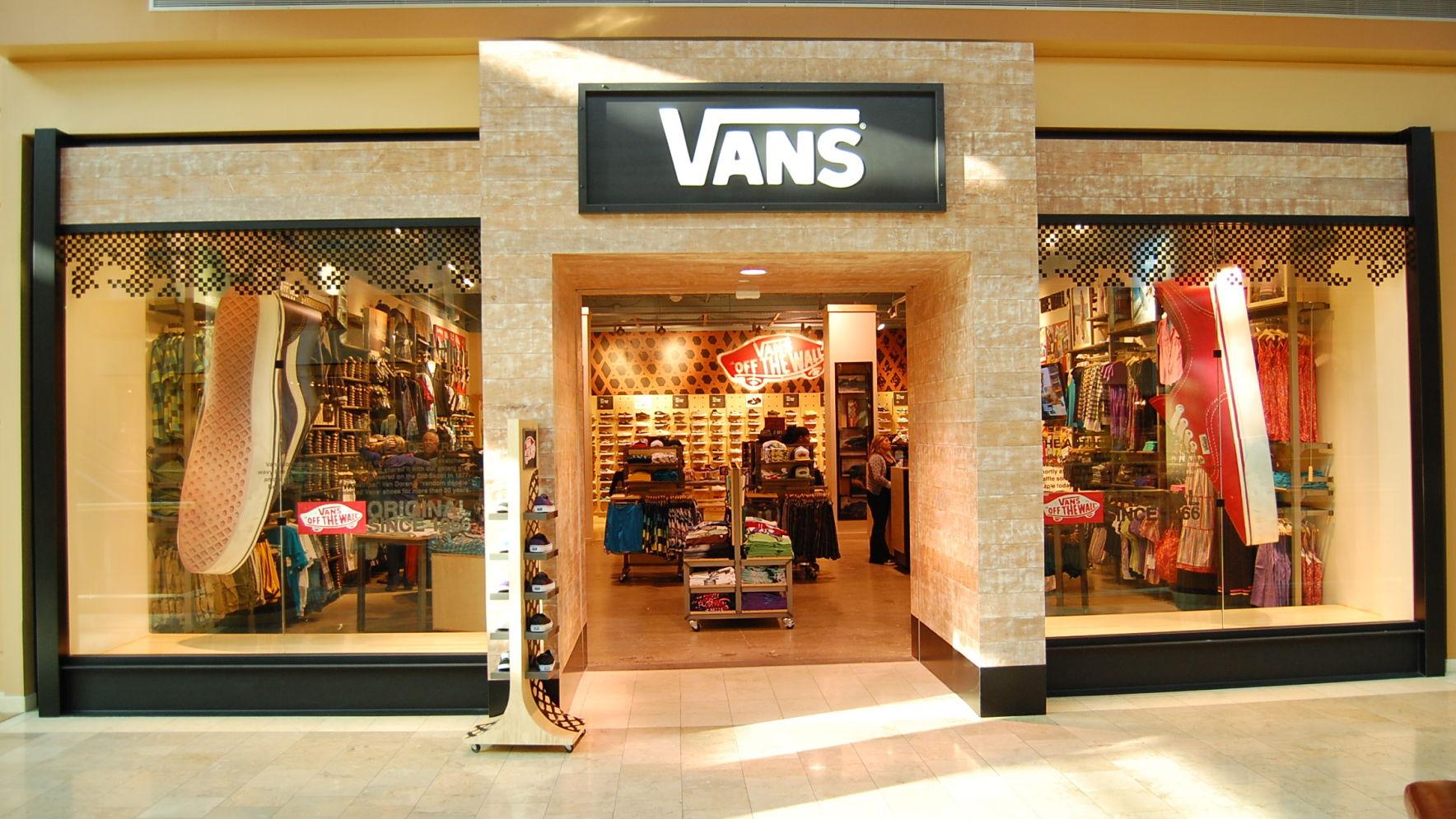 vans store outlet mall