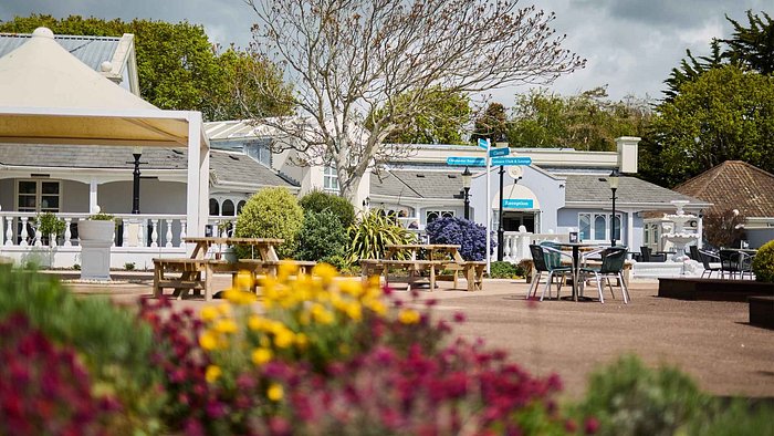 warners hayling island reviews